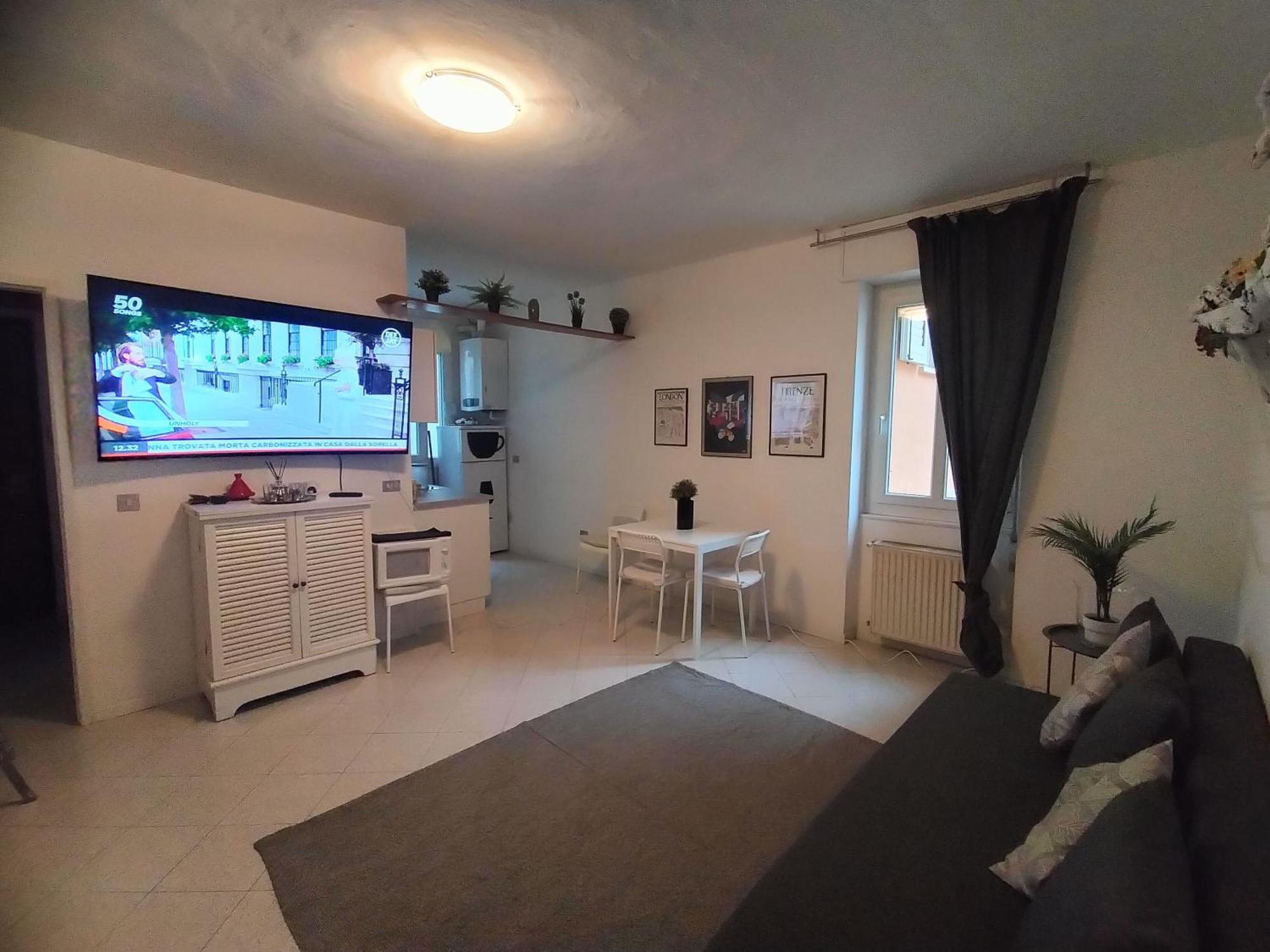 Roma Home Тренто Екстериор снимка